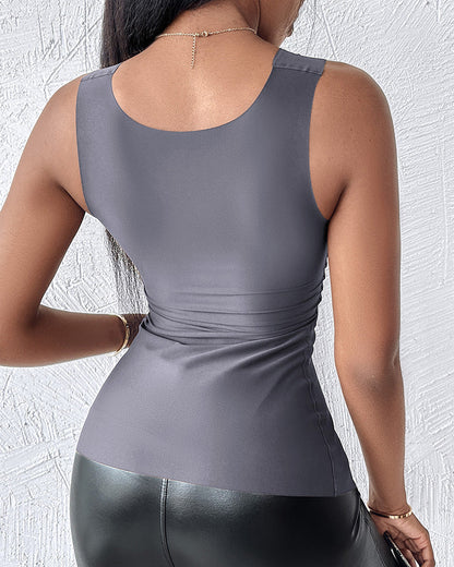 U-Neck Sleeveless Tank Seamless Skinny Layering Top with Built-In Bra