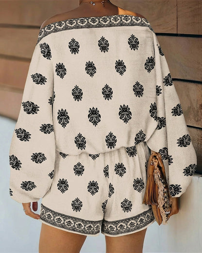 2 Pieces Outfit Boho Skew Neck Lantern Sleeve Top and Elastic Waist Shorts Set Casual Vintage Baroque Placement Print Vacation Set
